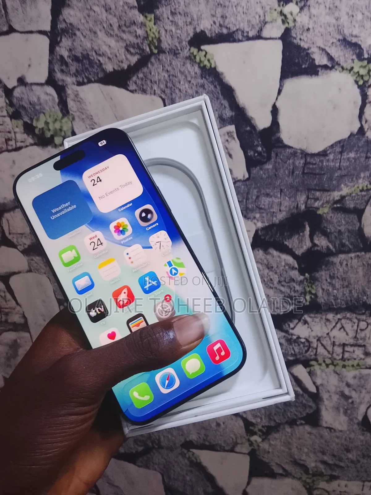 New Apple iPhone 16 Pro Max 256 GB Black