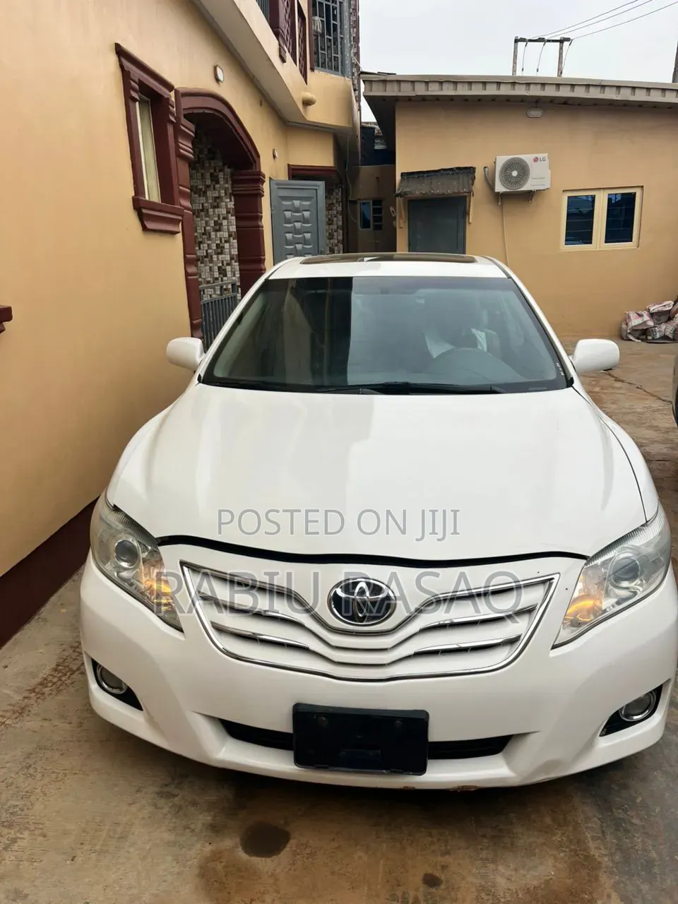 Toyota Camry 2010 White