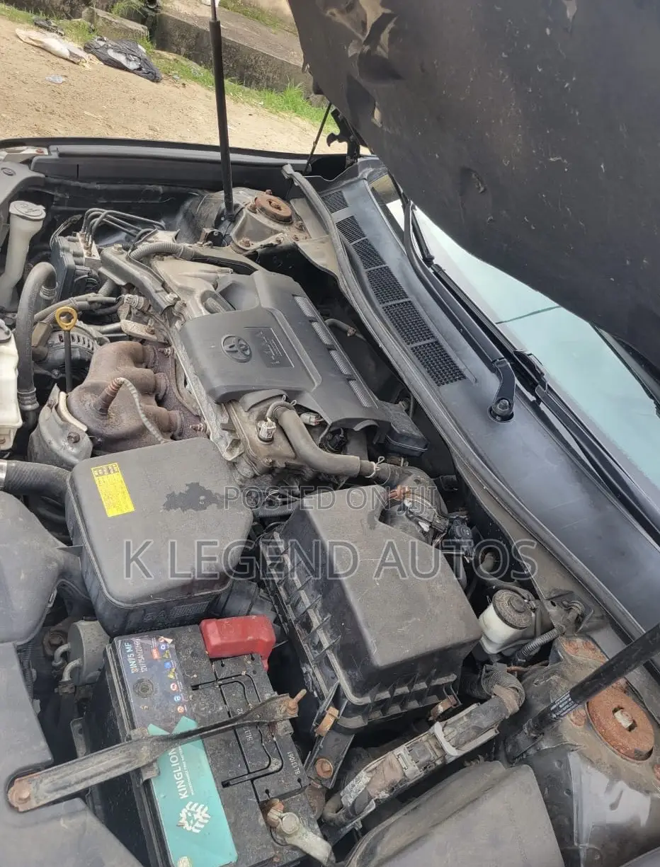 Toyota Camry LE 4dr Sedan (2.5L 4cyl 6A) 2012 Black