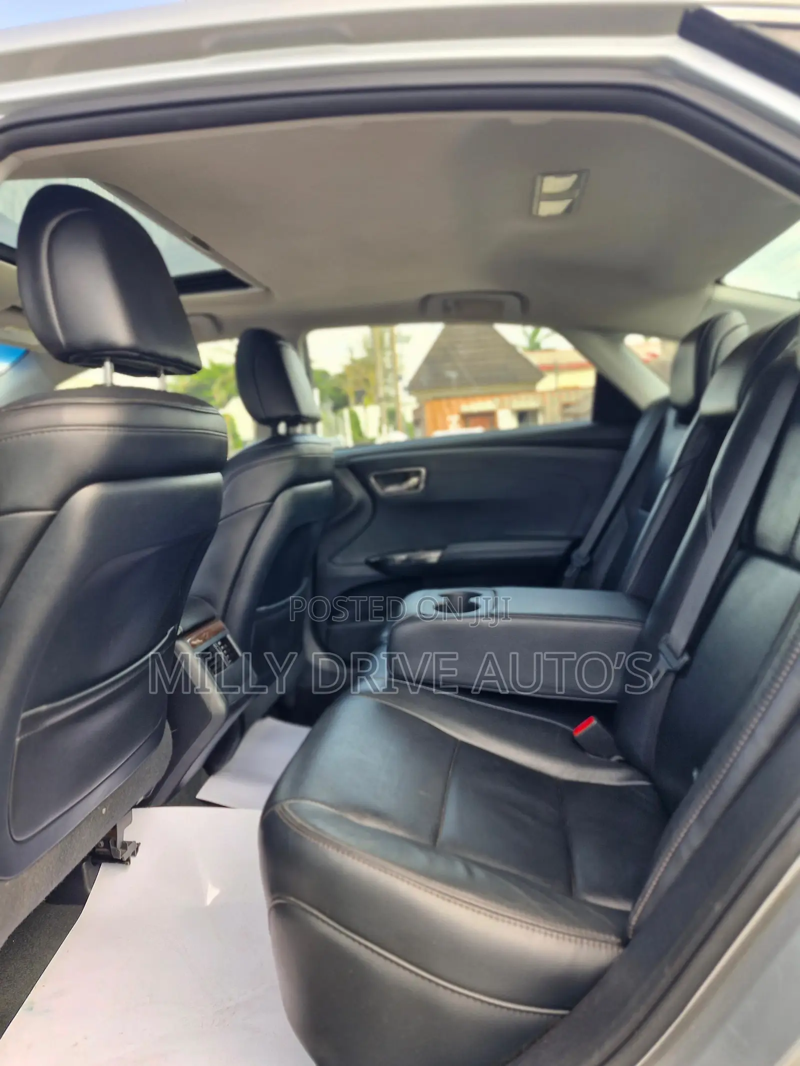 Toyota Avalon XLE Premium 4dr Sedan (3.5L 6cyl 6A) 2014 Silver