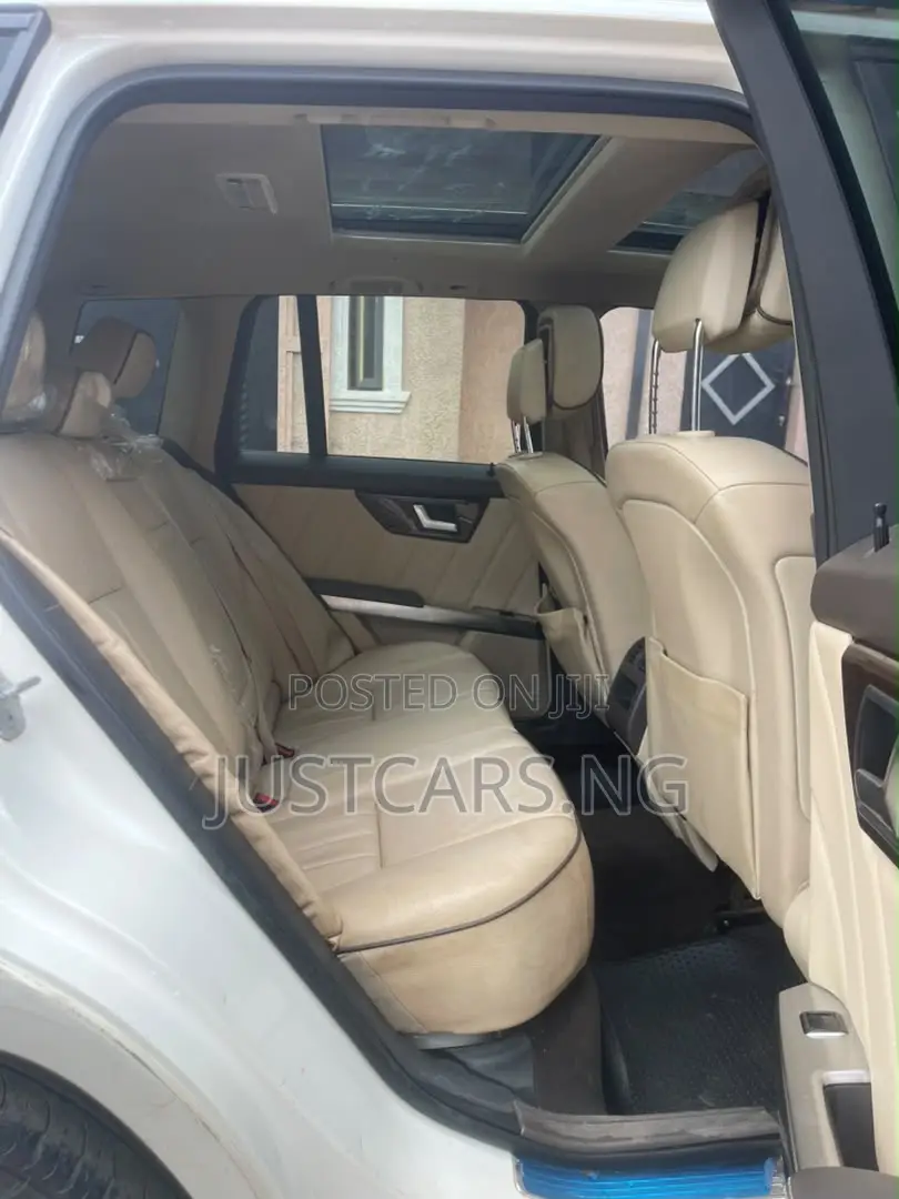 Mercedes-Benz GLK-Class 350 4MATIC 2013 White