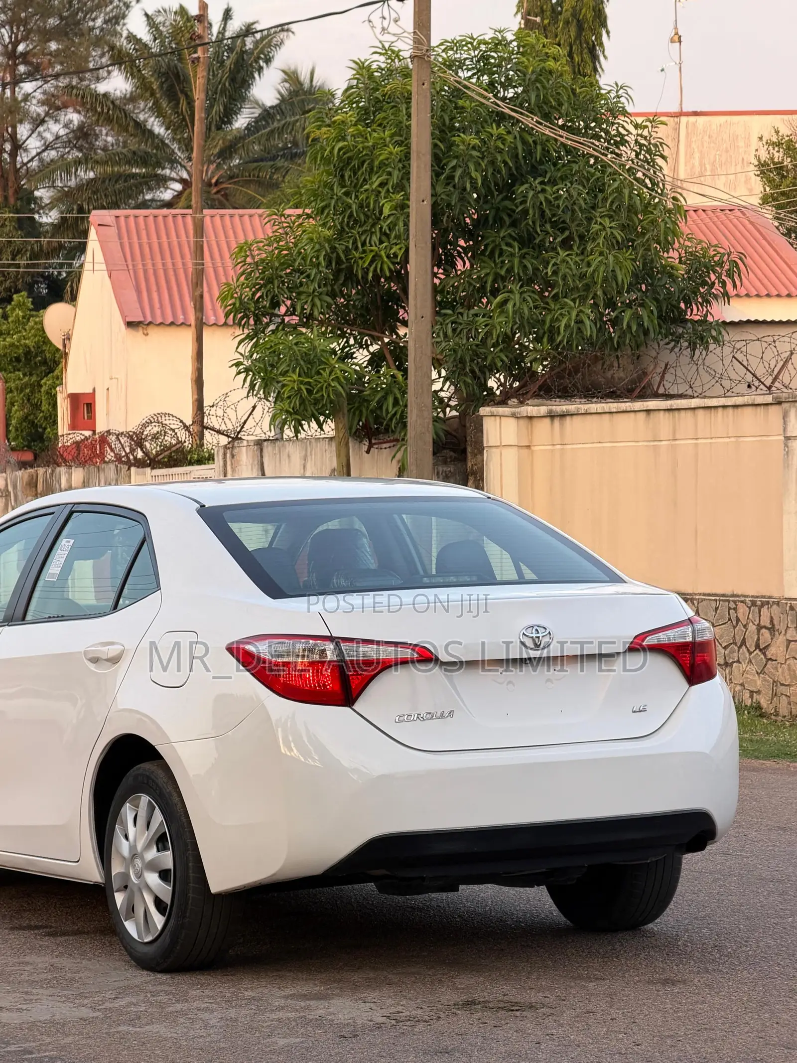 Toyota Corolla 2014 White