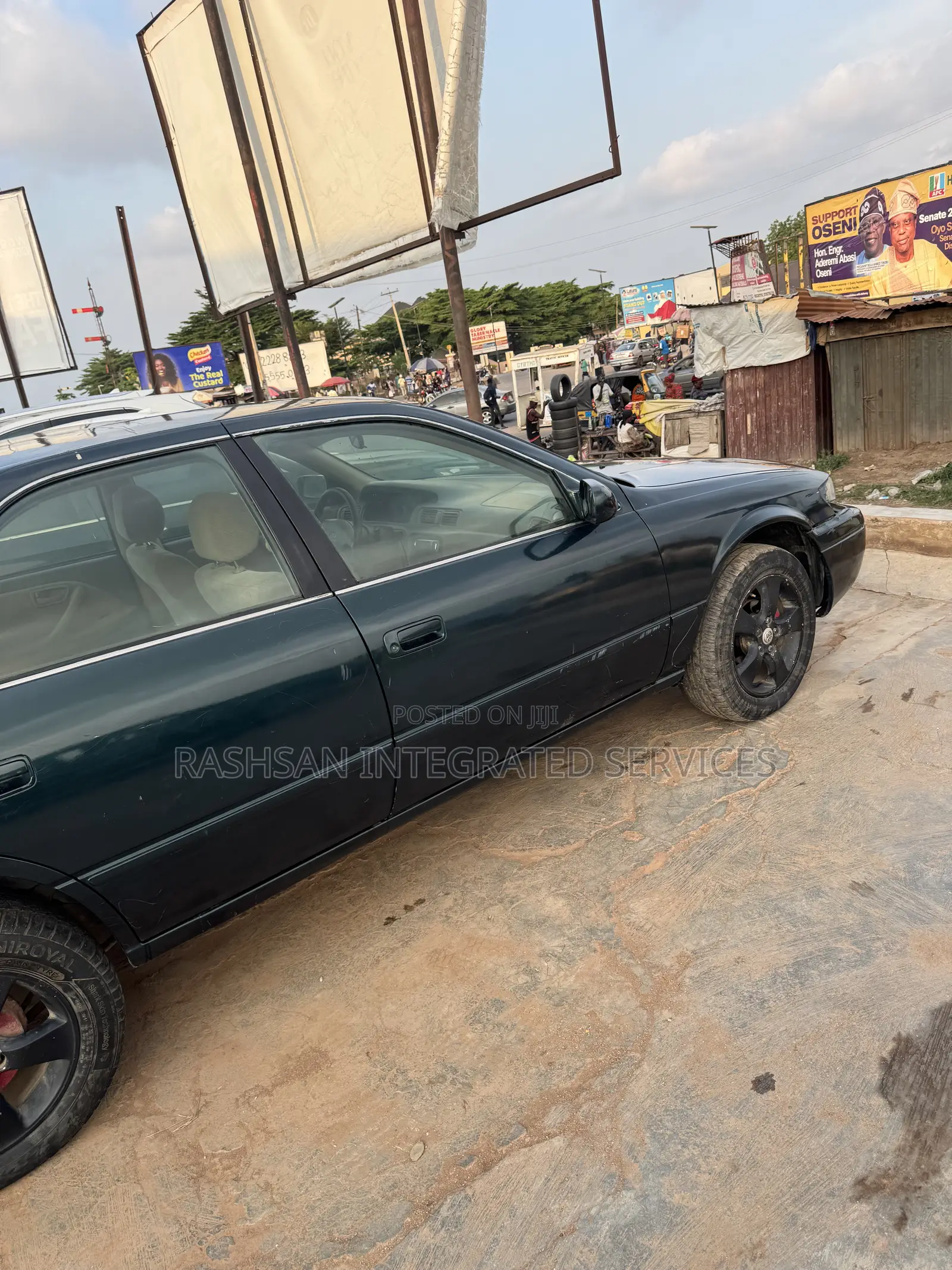 Toyota Camry LE 4dr Sedan (2.2L 4cyl 4A) 2000 Green