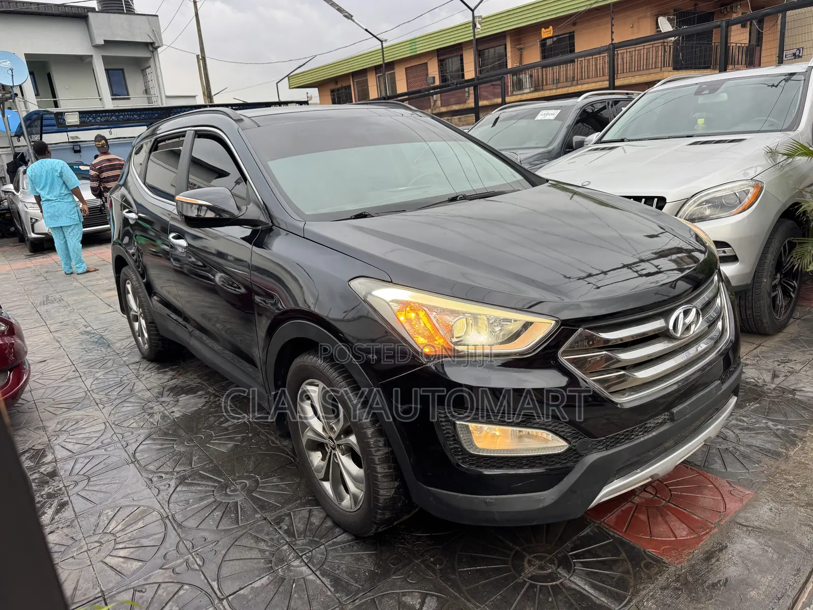 Hyundai Santa Fe Limited 4dr SUV AWD (3.3L 6cyl 6A) 2014 Black