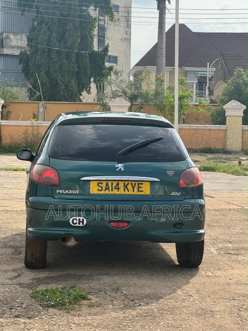 Peugeot 206 2004 Green