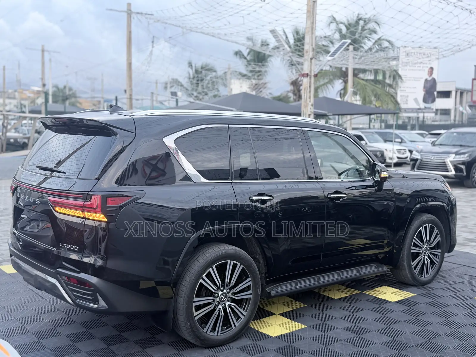 Lexus LX 600 2023 Black