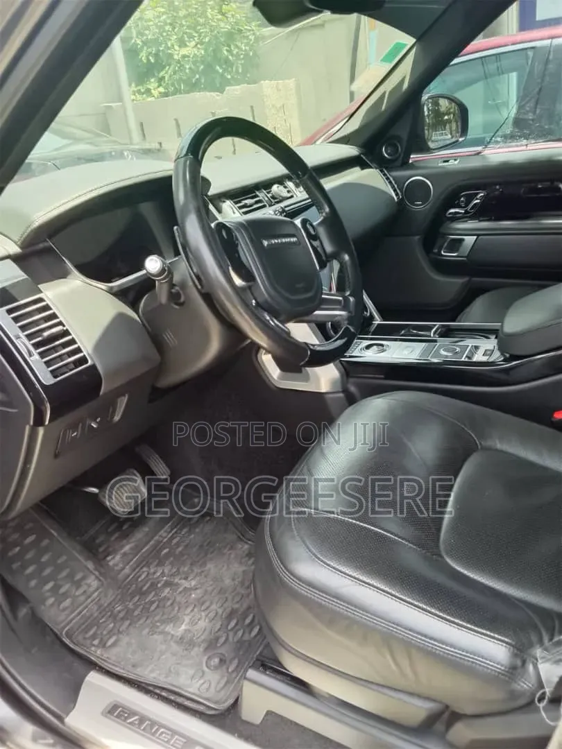 Land Rover Range Rover Vogue 2019 Gray
