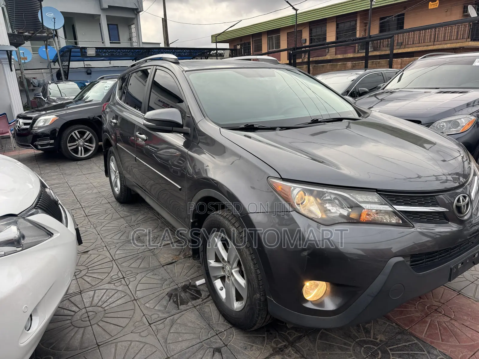 Toyota RAV4 Limited 4dr SUV AWD (2.5L 4cyl 6A) 2014 Gray