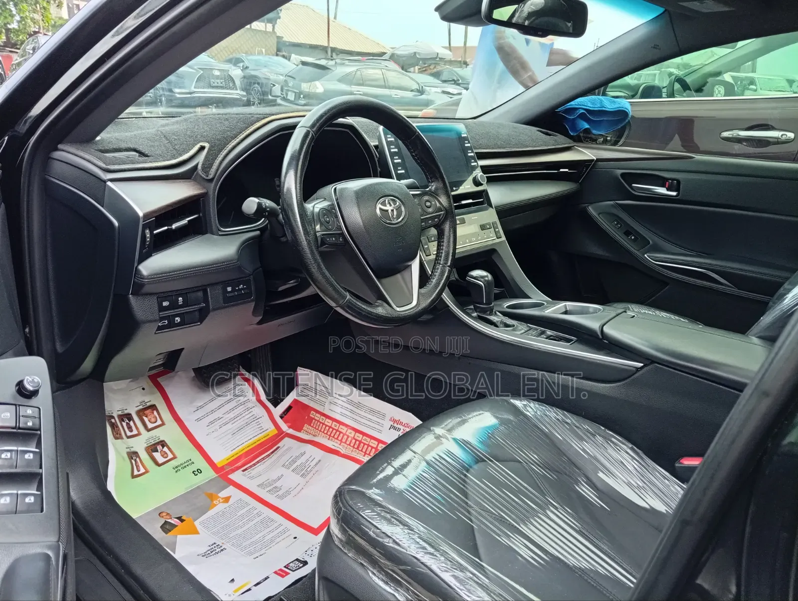 Toyota Avalon 2020 Black