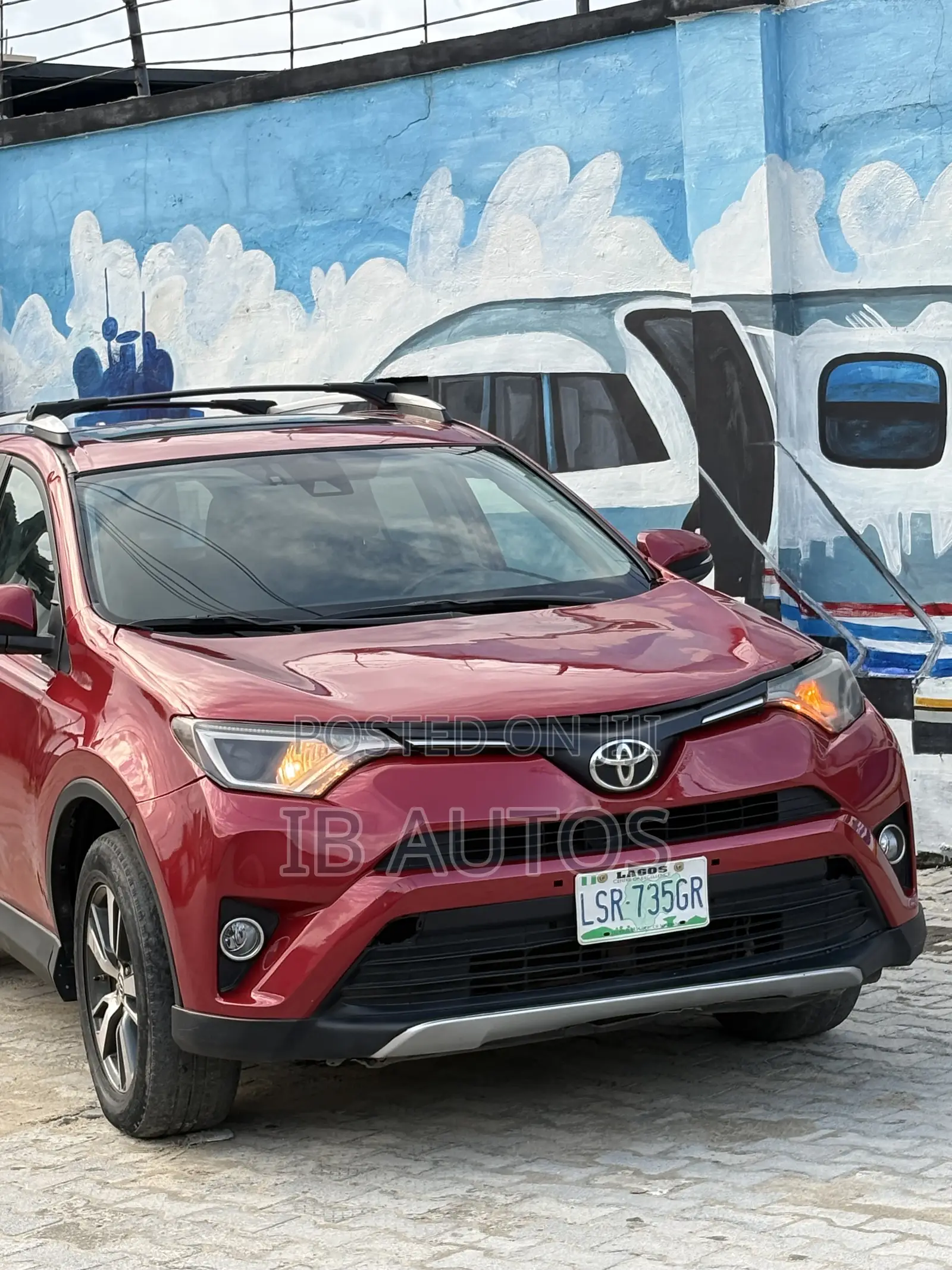 Toyota RAV4 XLE AWD (2.5L 4cyl 6A) 2017 Red