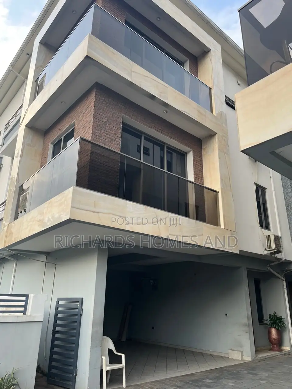 Furnished 4bdrm Duplex in Old Ikoyi for sale