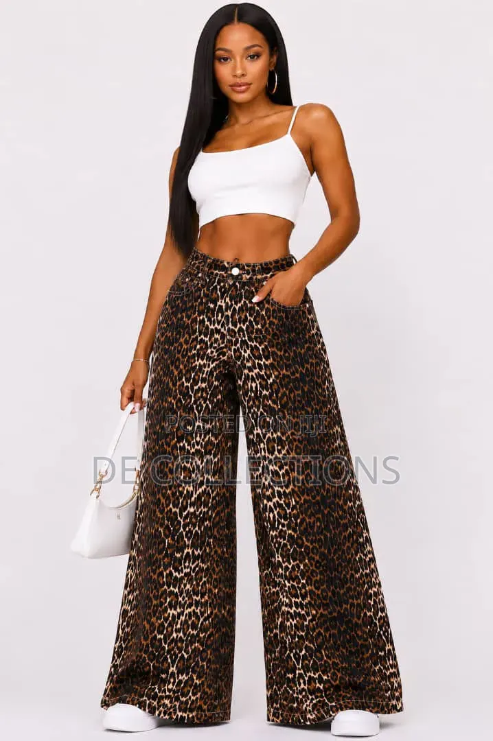 Flower Designer Jeans in Different Sizes