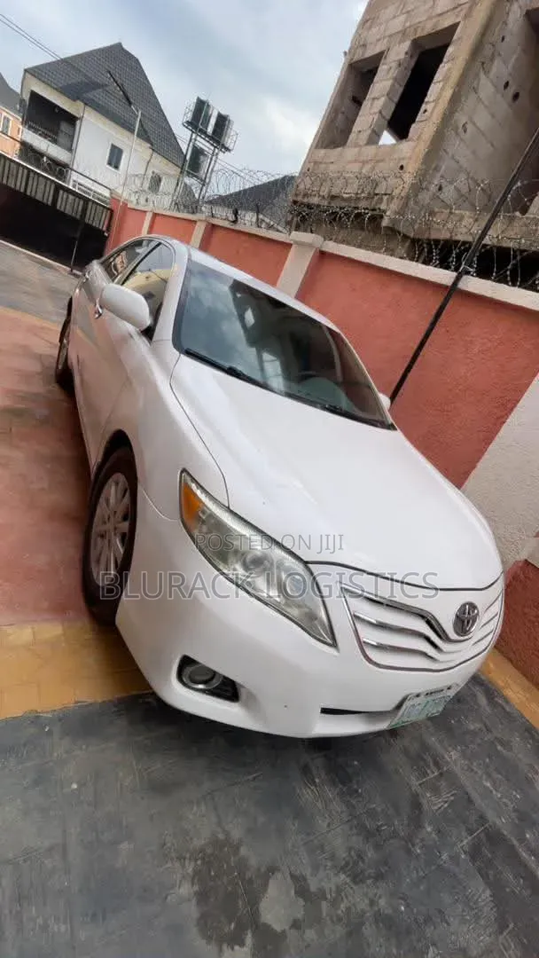 Toyota Camry 2011 White