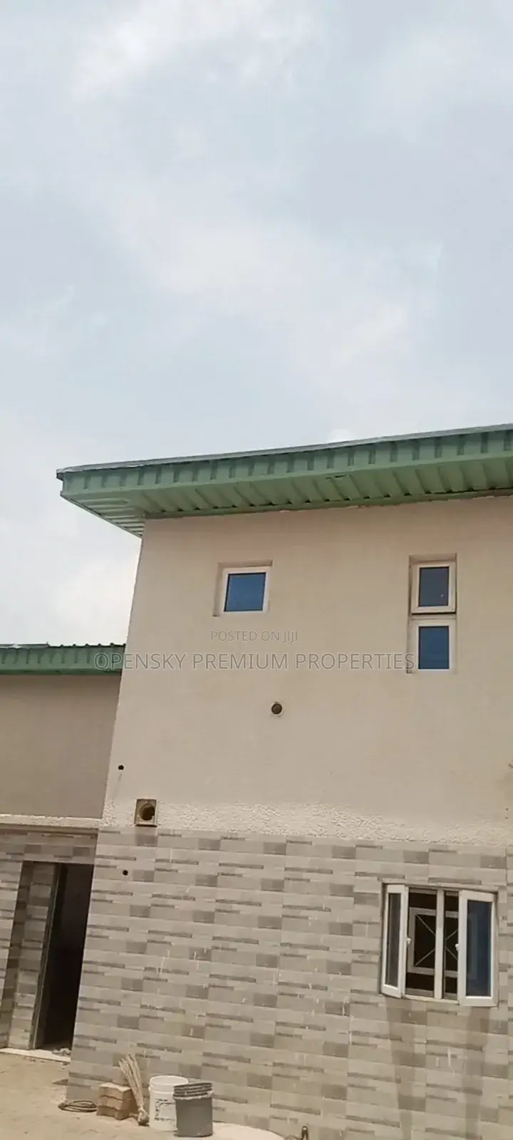 6bdrm Duplex in Zone 3 / Wuse for sale