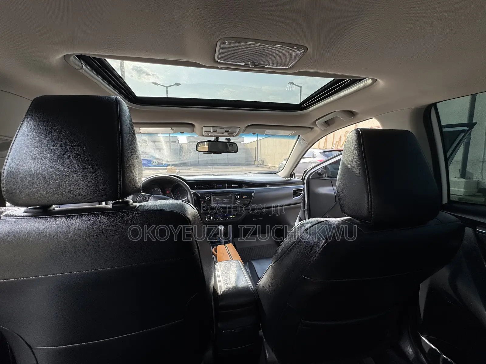 Toyota Corolla S Premium 4dr Sedan (1.8L 4cyl CVT) 2015 White
