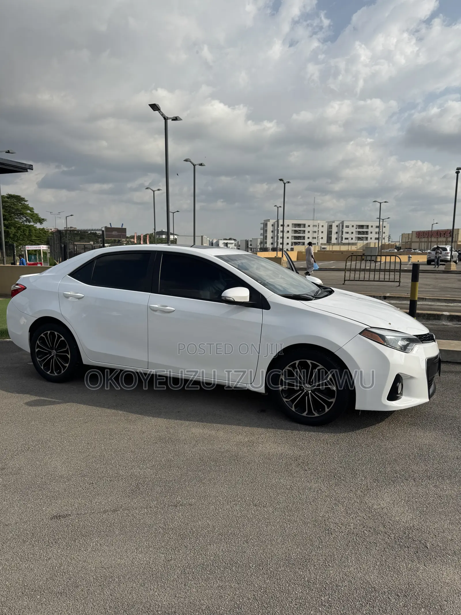 Toyota Corolla S Premium 4dr Sedan (1.8L 4cyl CVT) 2015 White
