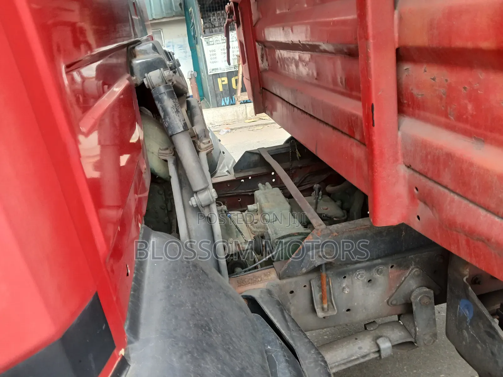 Mercedes 814 Tiper