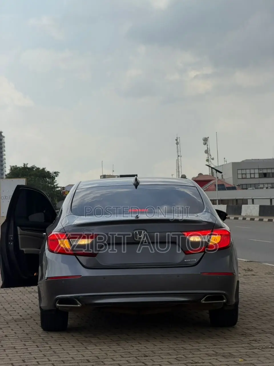 Honda Accord Touring 2018 Silver