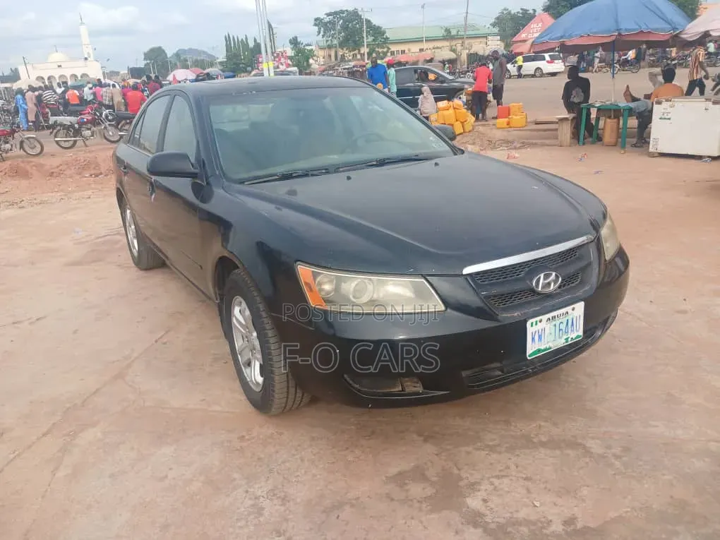 Hyundai Sonata 2006 Black
