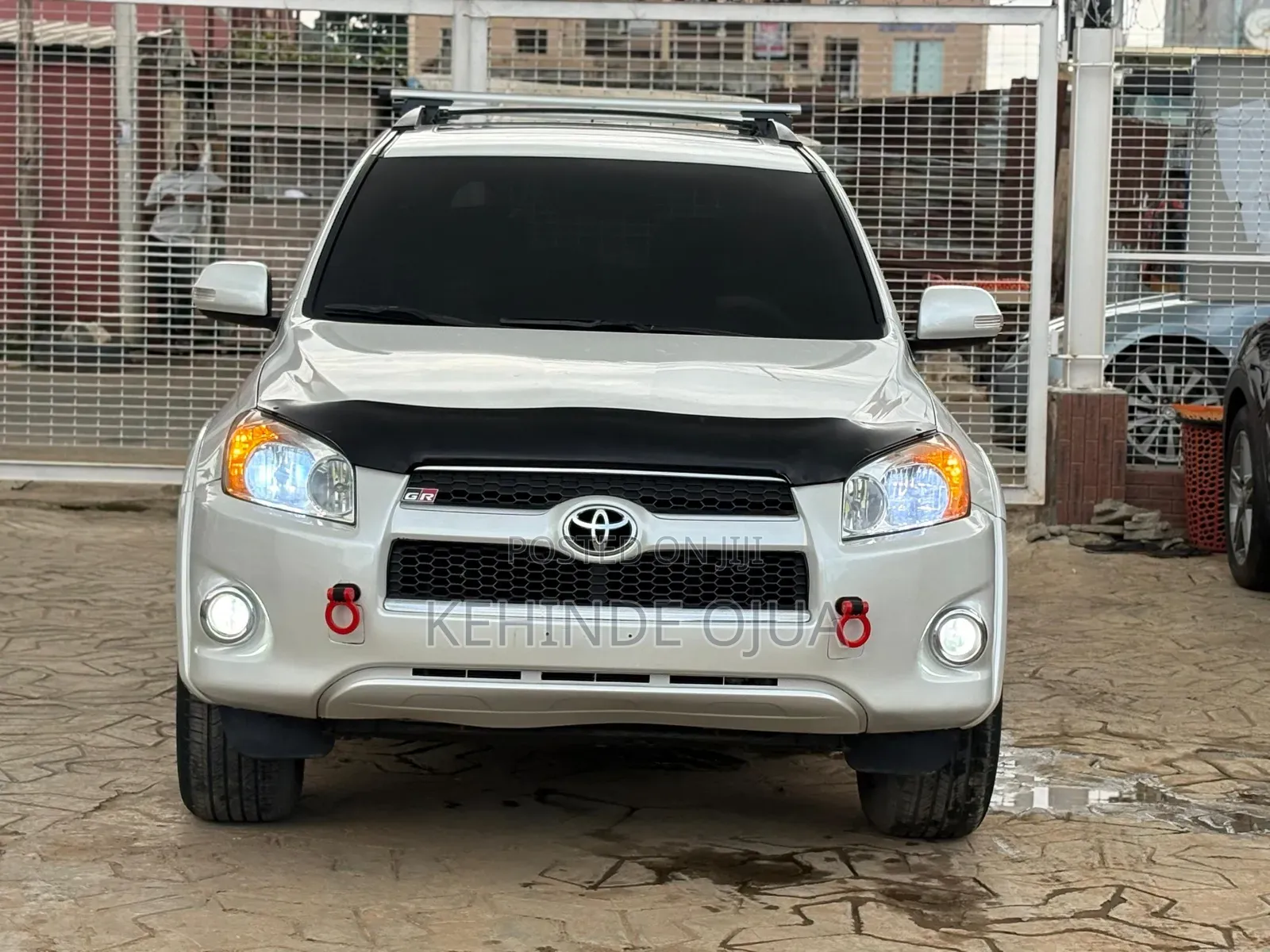 Toyota RAV4 2012 White