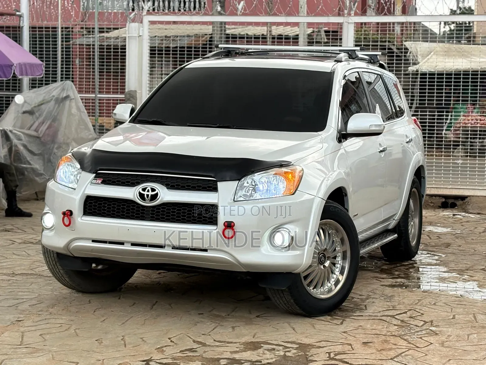 Toyota RAV4 2012 White