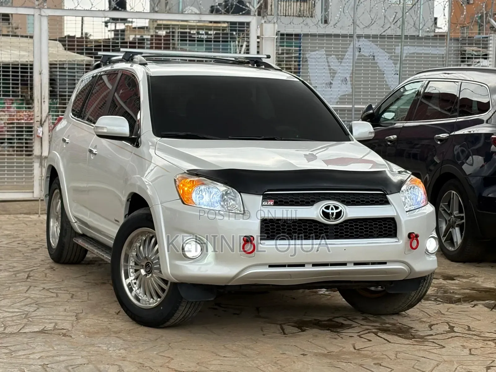 Toyota RAV4 2012 White