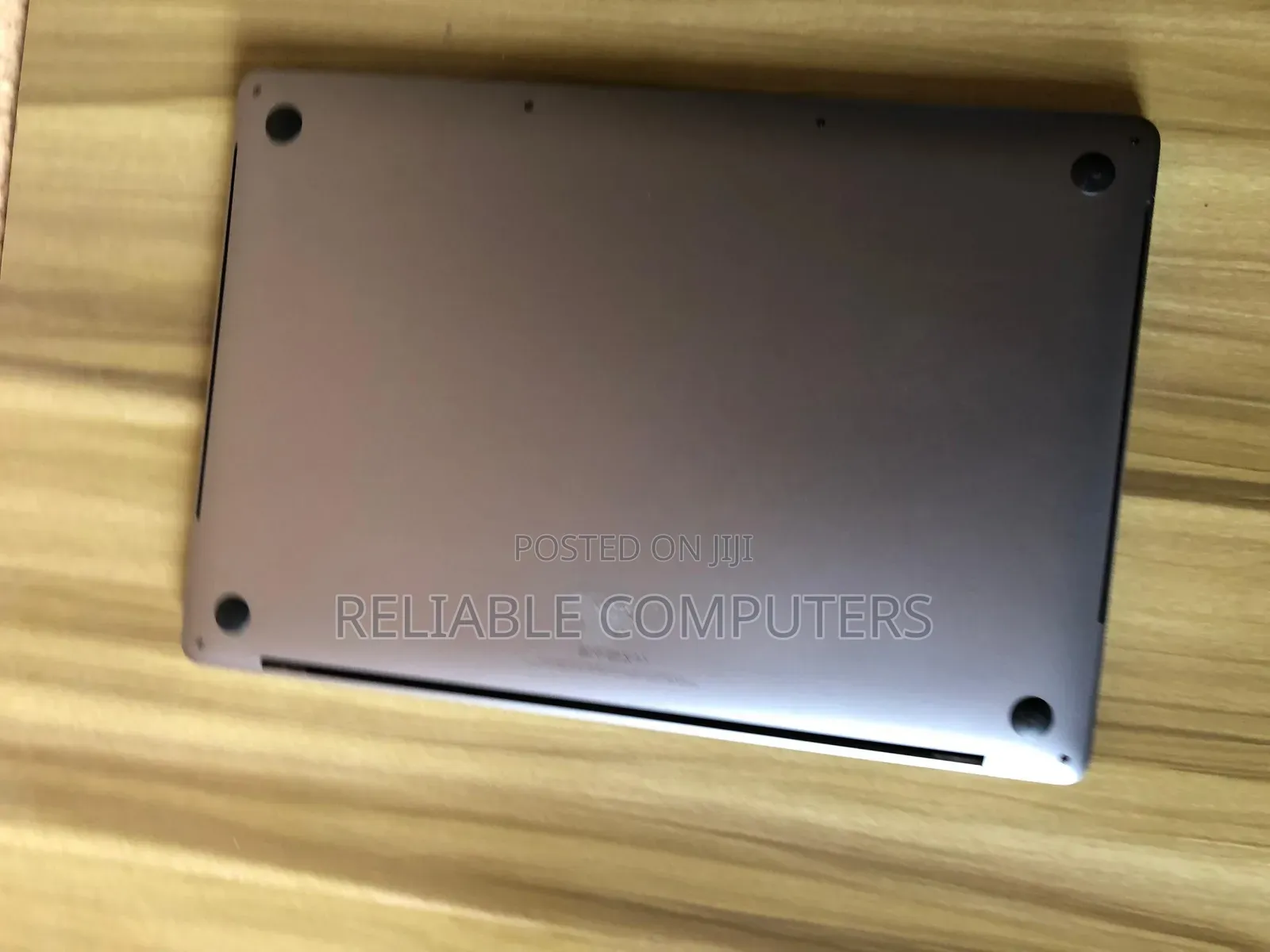 Laptop Apple MacBook Pro 2017 16GB Intel Core i7 SSD 500GB