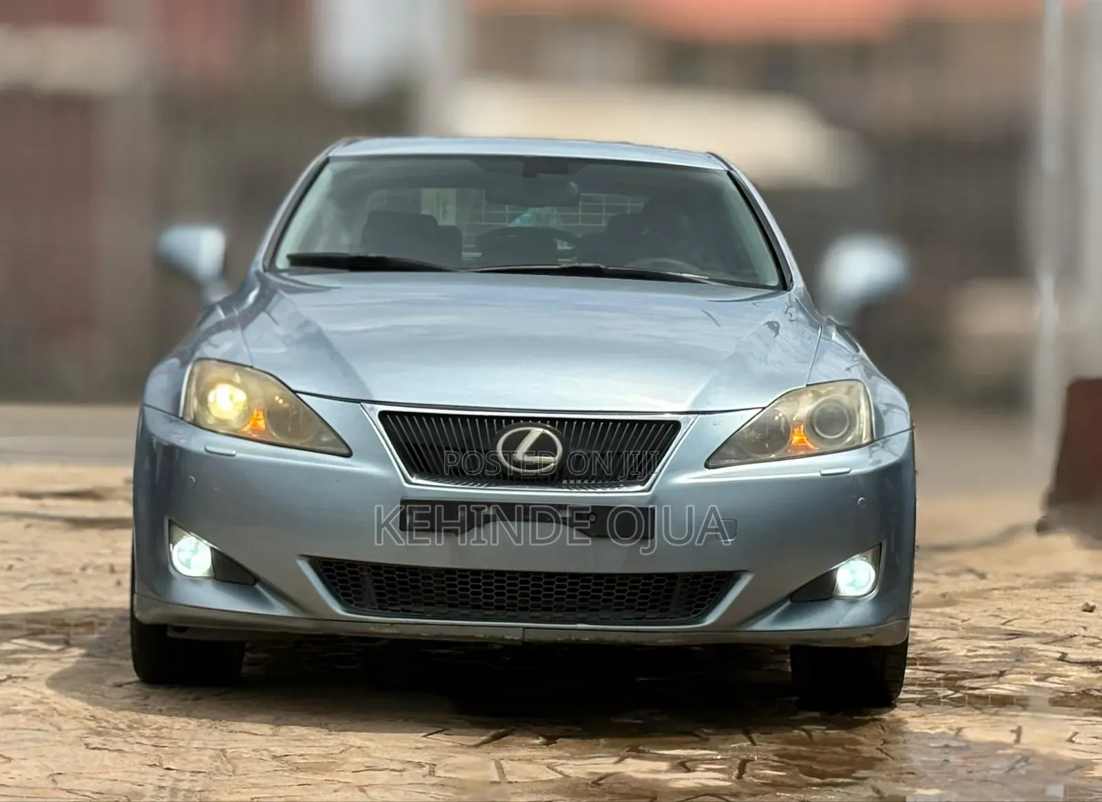Lexus IS 2012 Blue