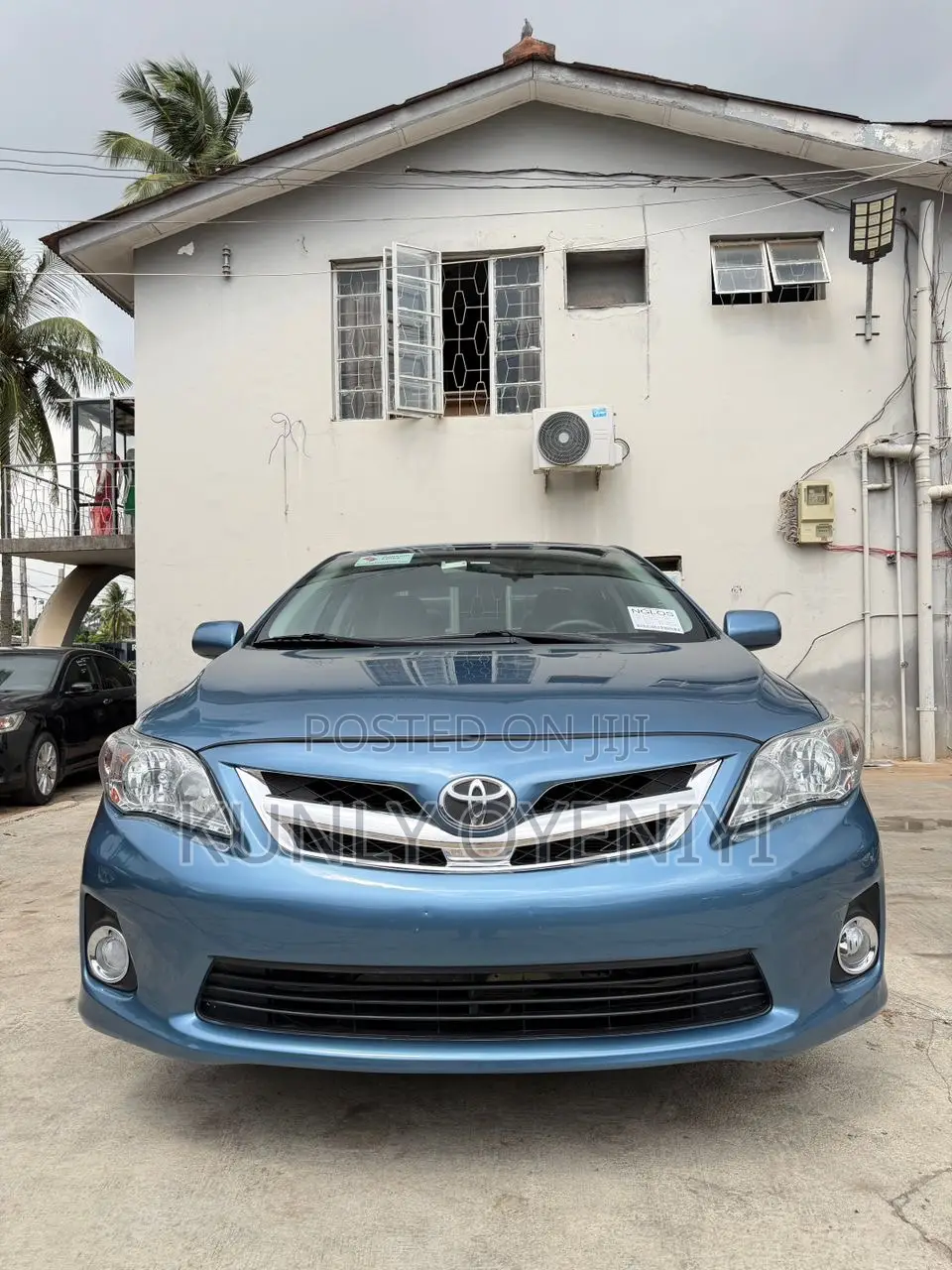 Toyota Corolla LE 4dr Sedan (1.8L 4cyl 4A) 2013 Blue