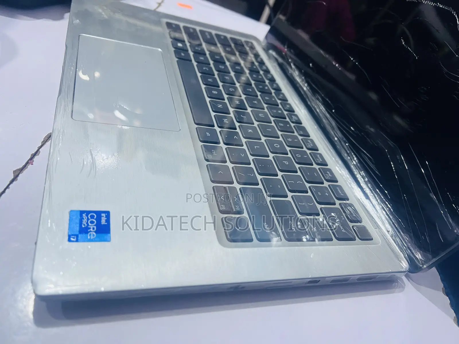 Laptop Dell Latitude 7420 16GB Intel Core i7 SSD 512GB