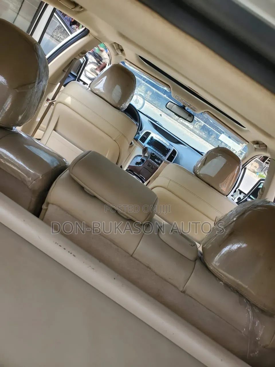 Toyota Venza 2011 White