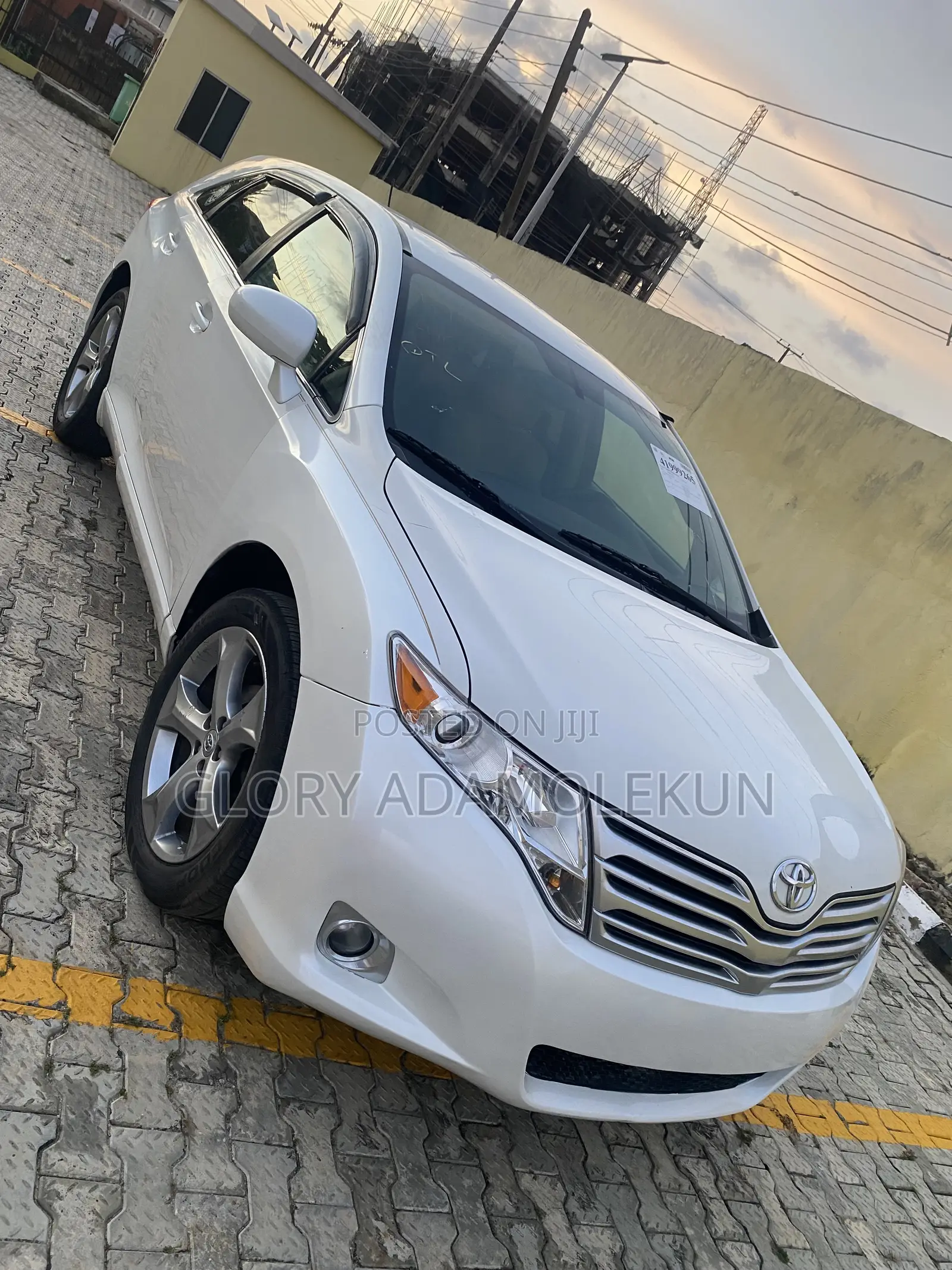 Toyota Venza 2009 White