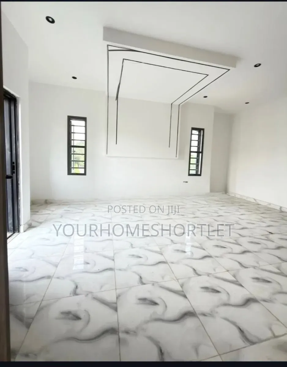 Luxury Units of 4 Bedroom Duplexes With Private Gate