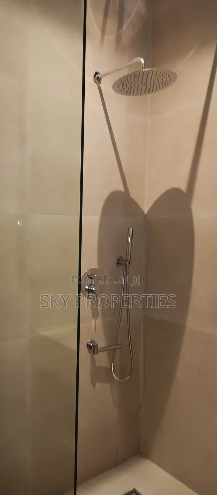 3bdrm Apartment in Christ Avenue, Lekki Phase 1 for rent