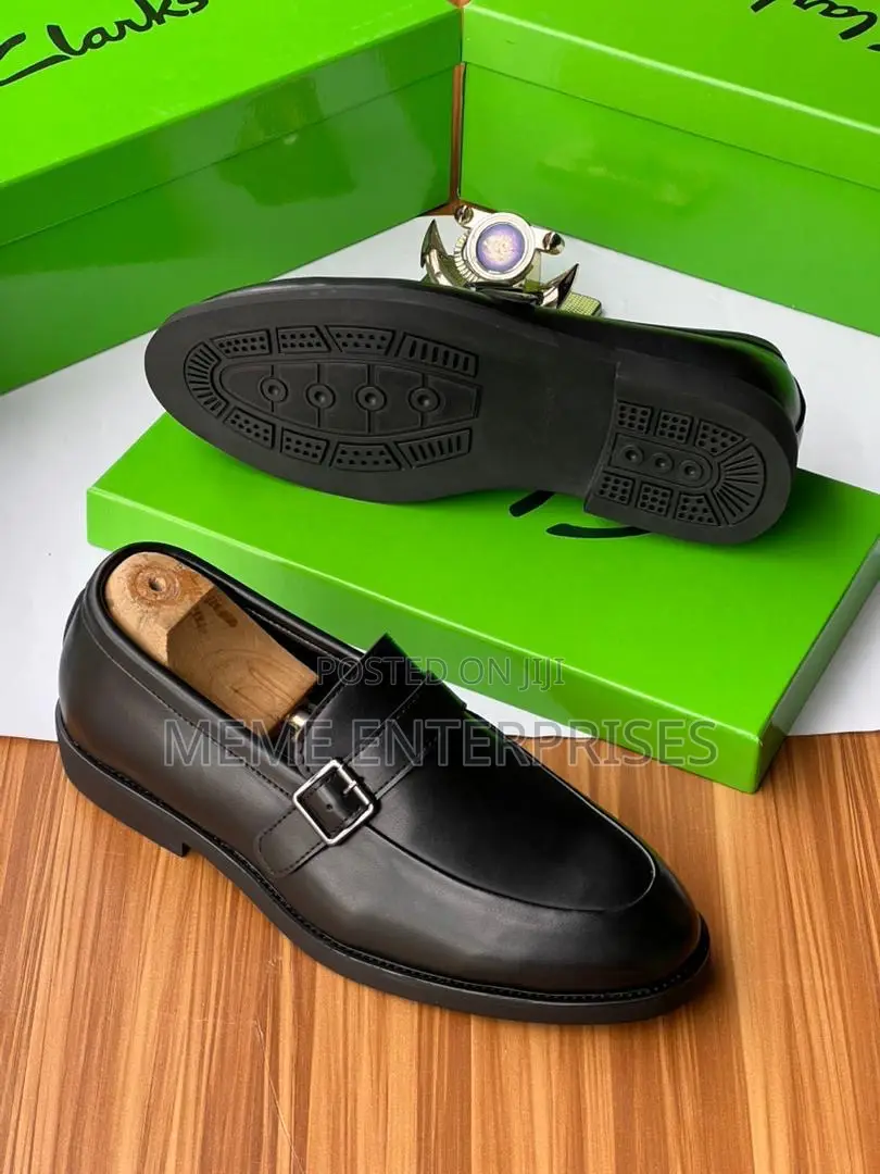 Buckle __Cooperate_shoe