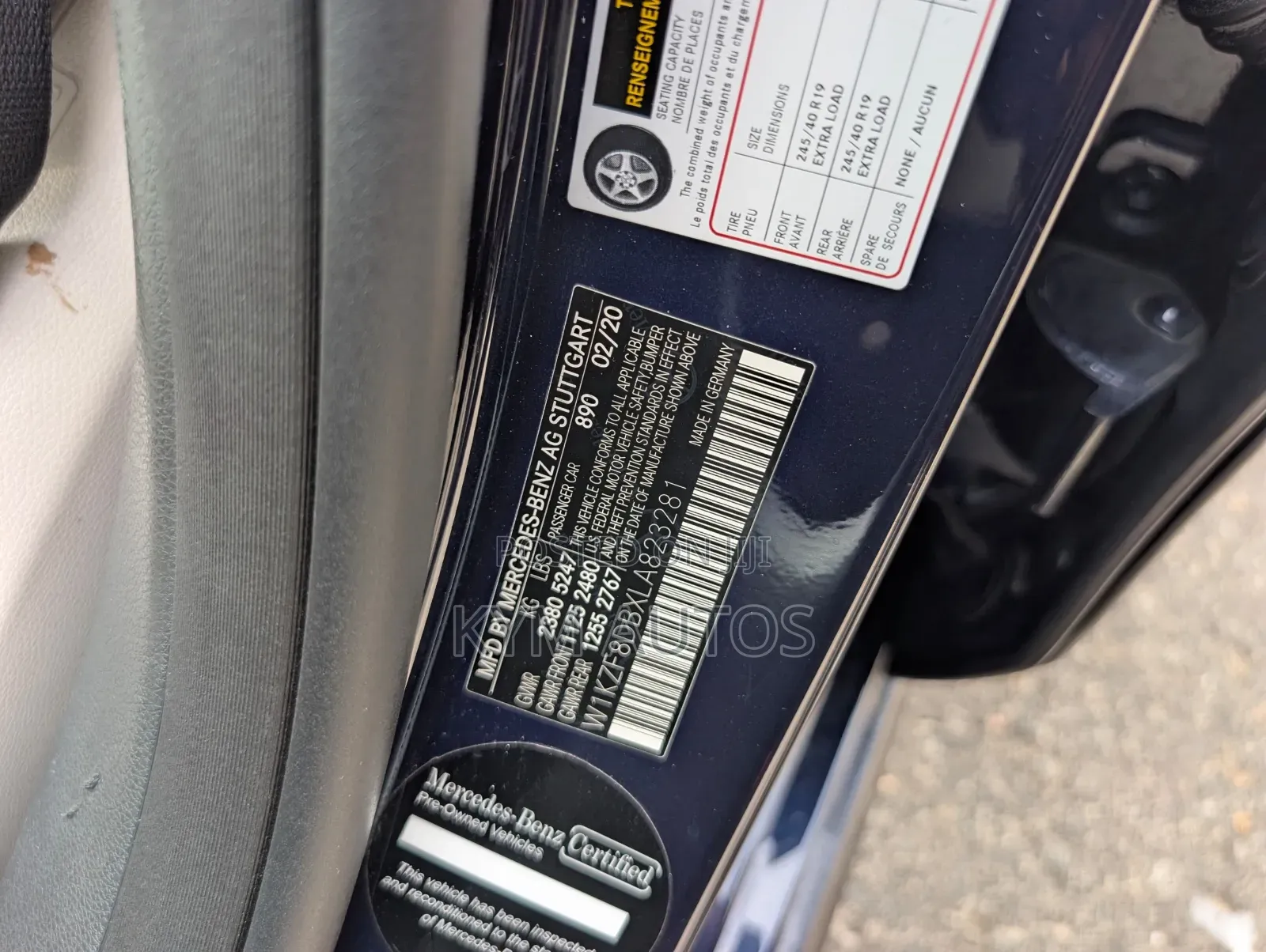 Mercedes-Benz E350 2020 Blue