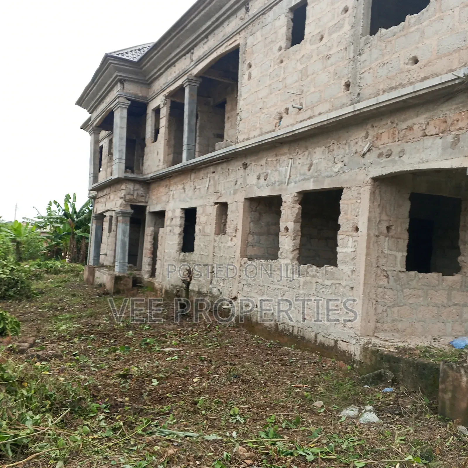 4bdrm Block of Flats in Benin City for sale