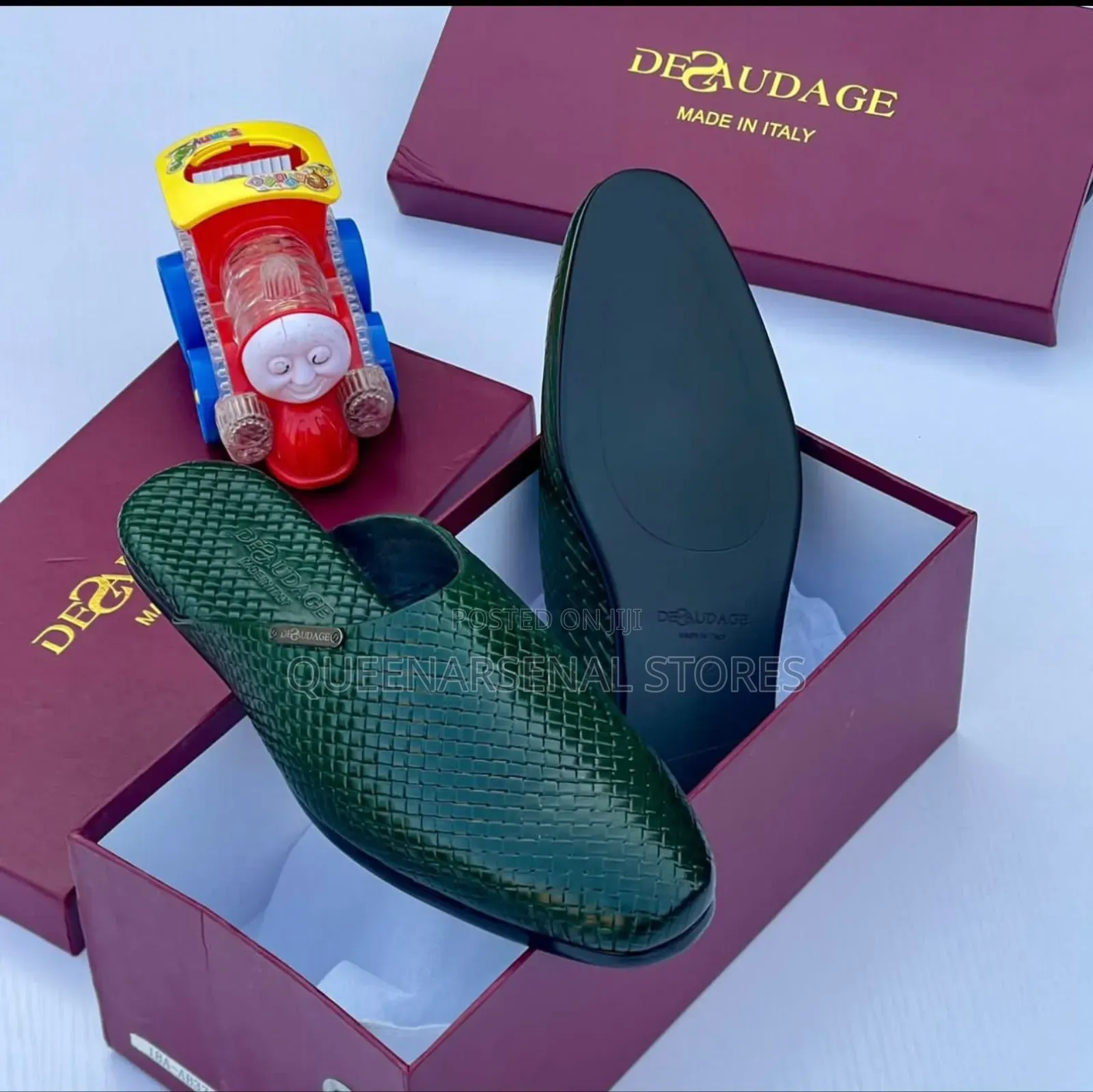 Desuadage Mens Half Shoe