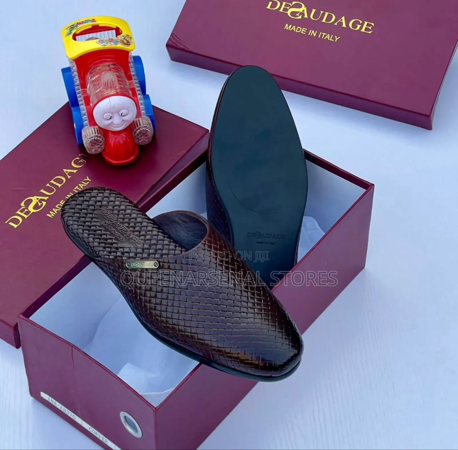 Desuadage Mens Half Shoe