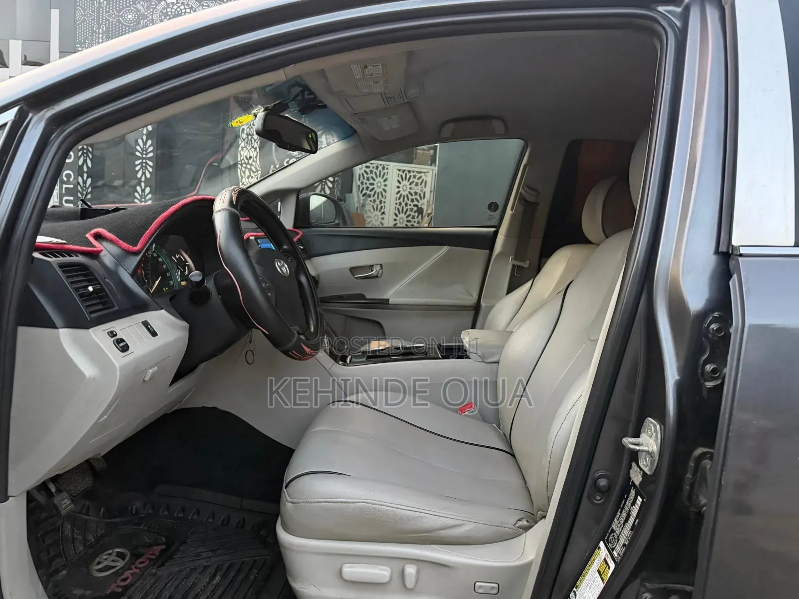 Toyota Venza 2010 Gray