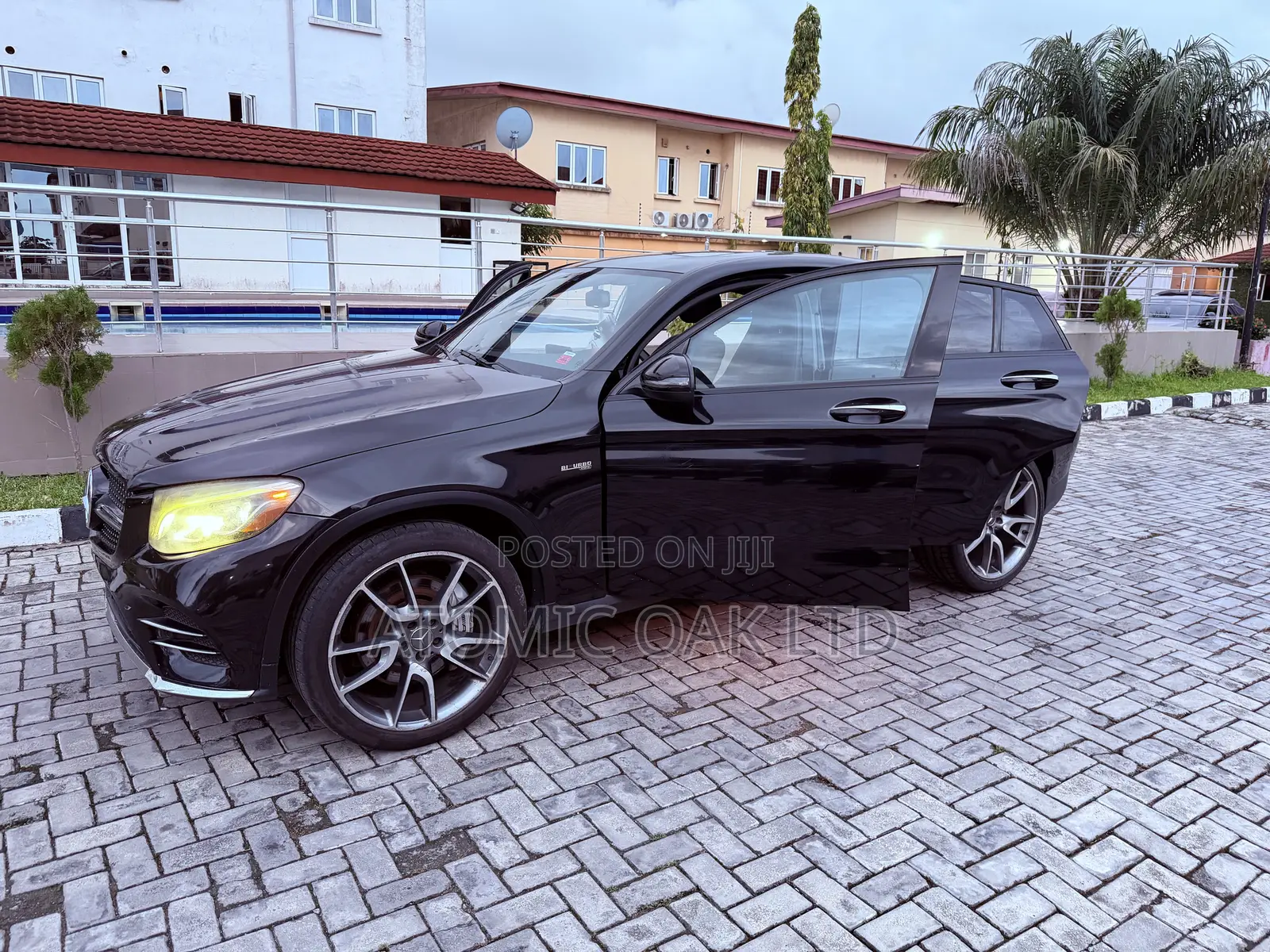 Mercedes-Benz GLC-Class 2017 Black