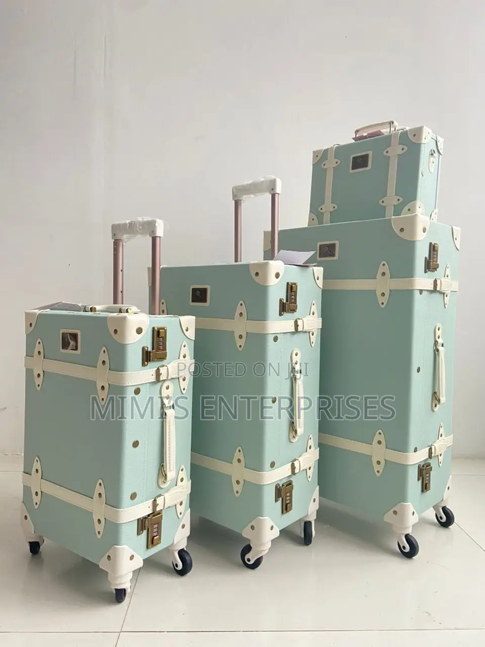 Wheels Up Worries Down With Our Premium Luxe Luggage Set of 4