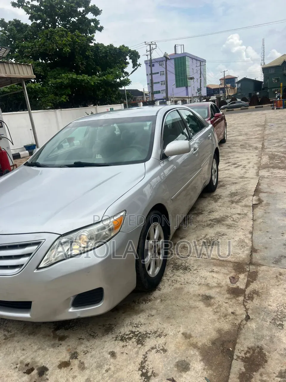 Toyota Camry LE 4dr Sedan (2.5L 4cyl 6A) 2011 Silver