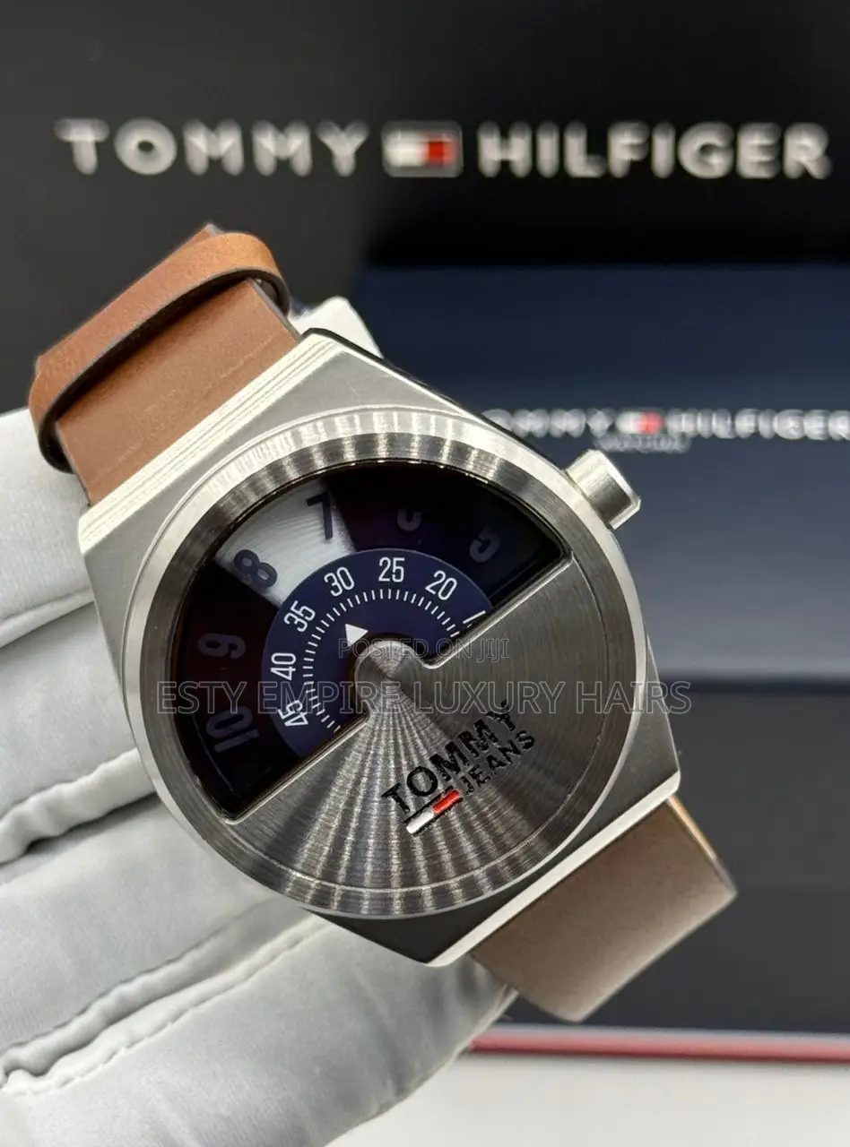 Tommy Hilfiger Quality Luxury Men Rubber Wristwatch