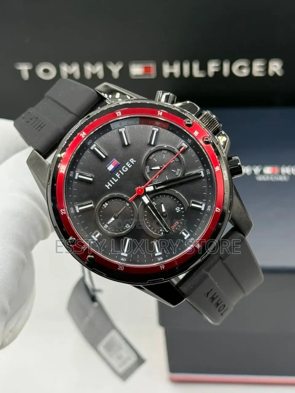 Tommy Hilfiger Quality Luxury Men Rubber Wristwatch