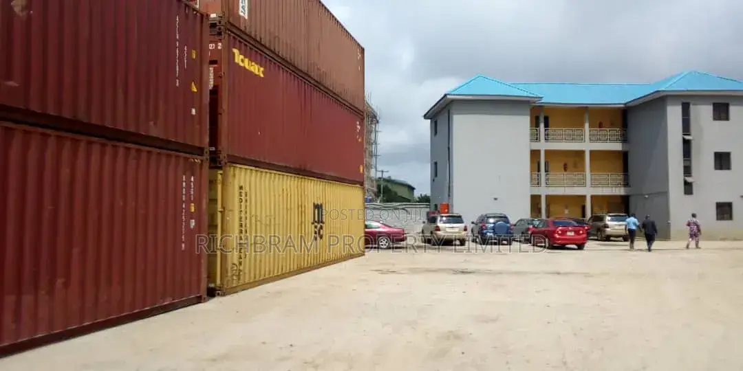 A Contianer Terminal
