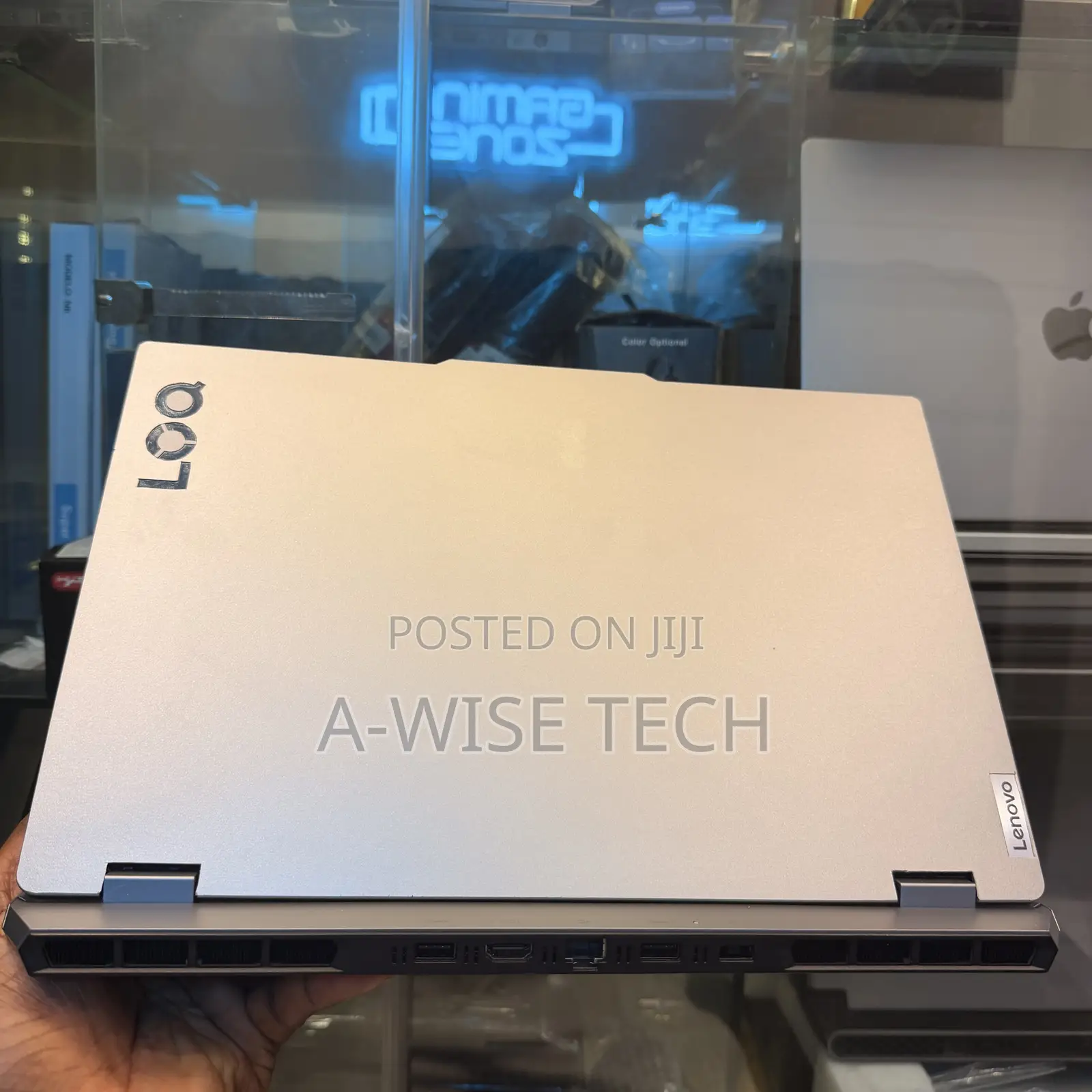 Laptop Lenovo LOQ 15ARP9 16GB AMD Ryzen 7 SSD 512GB
