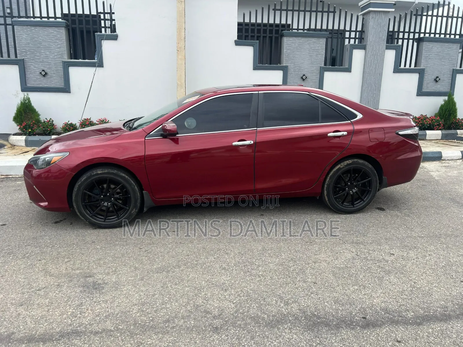 Toyota Camry 2016 Burgundy