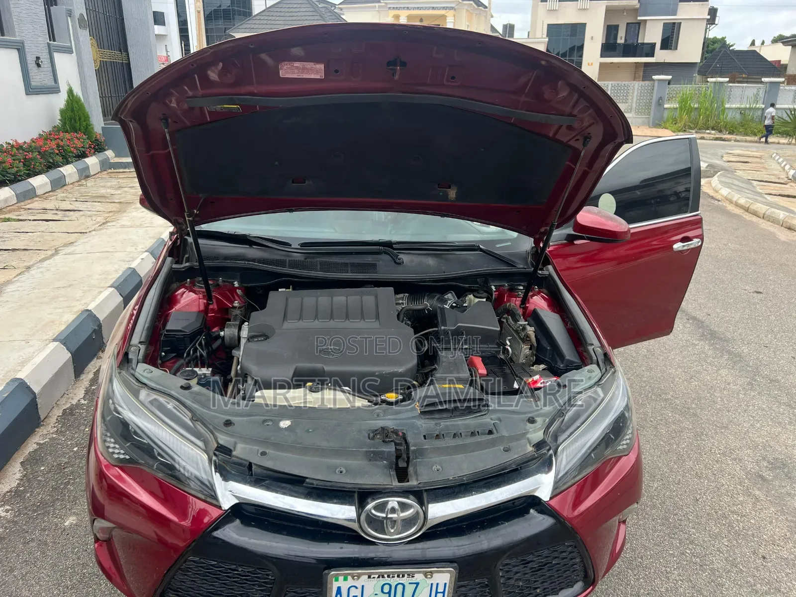 Toyota Camry 2016 Burgundy