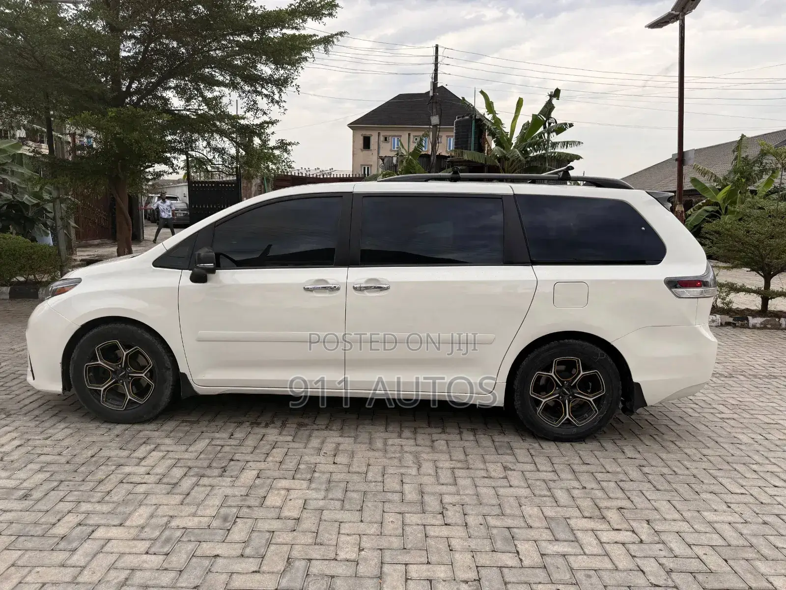 Toyota Sienna 2014 White